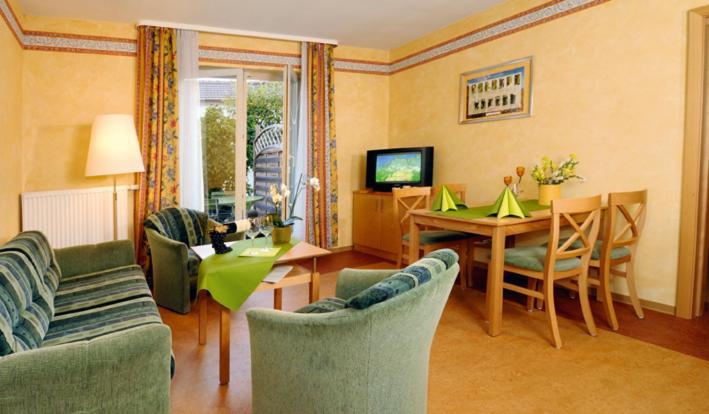 Hotel-Gasthof Rotes Ross Markt Einersheim Chambre photo