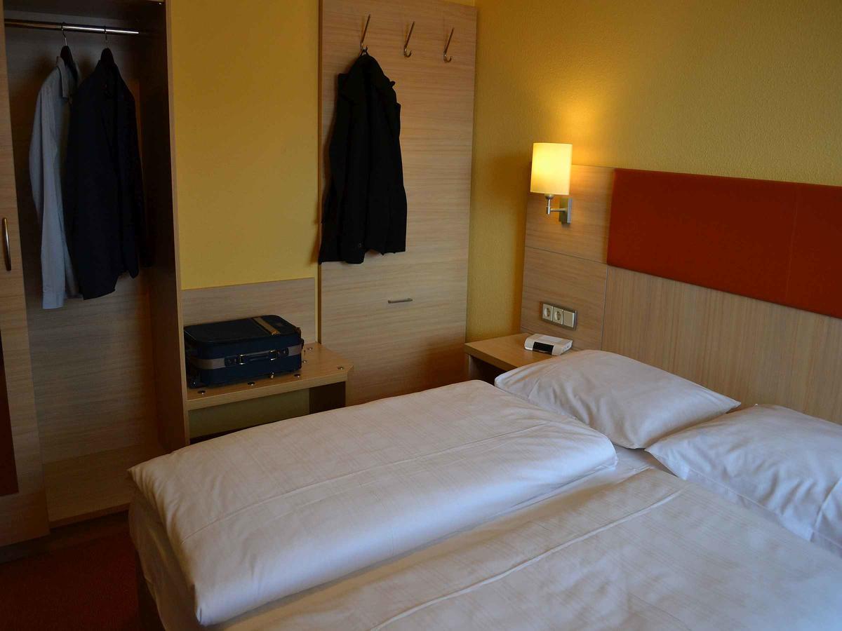 Hotel-Gasthof Rotes Ross Markt Einersheim Extérieur photo