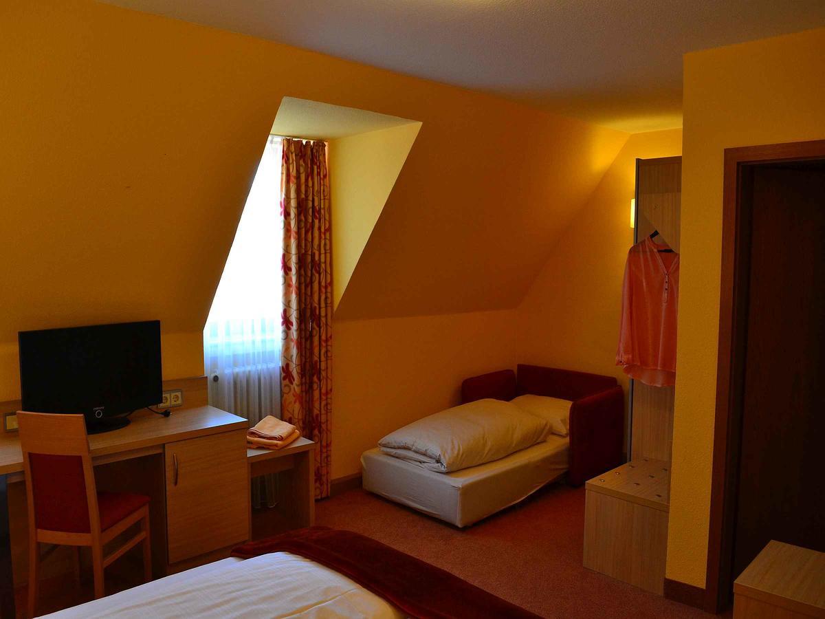 Hotel-Gasthof Rotes Ross Markt Einersheim Extérieur photo